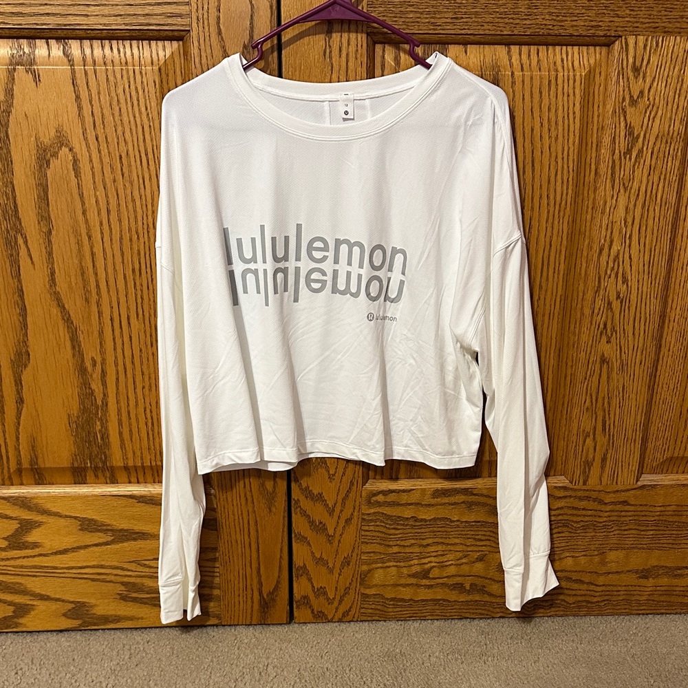 lululemon athletica Cream Long Sleeve Tee